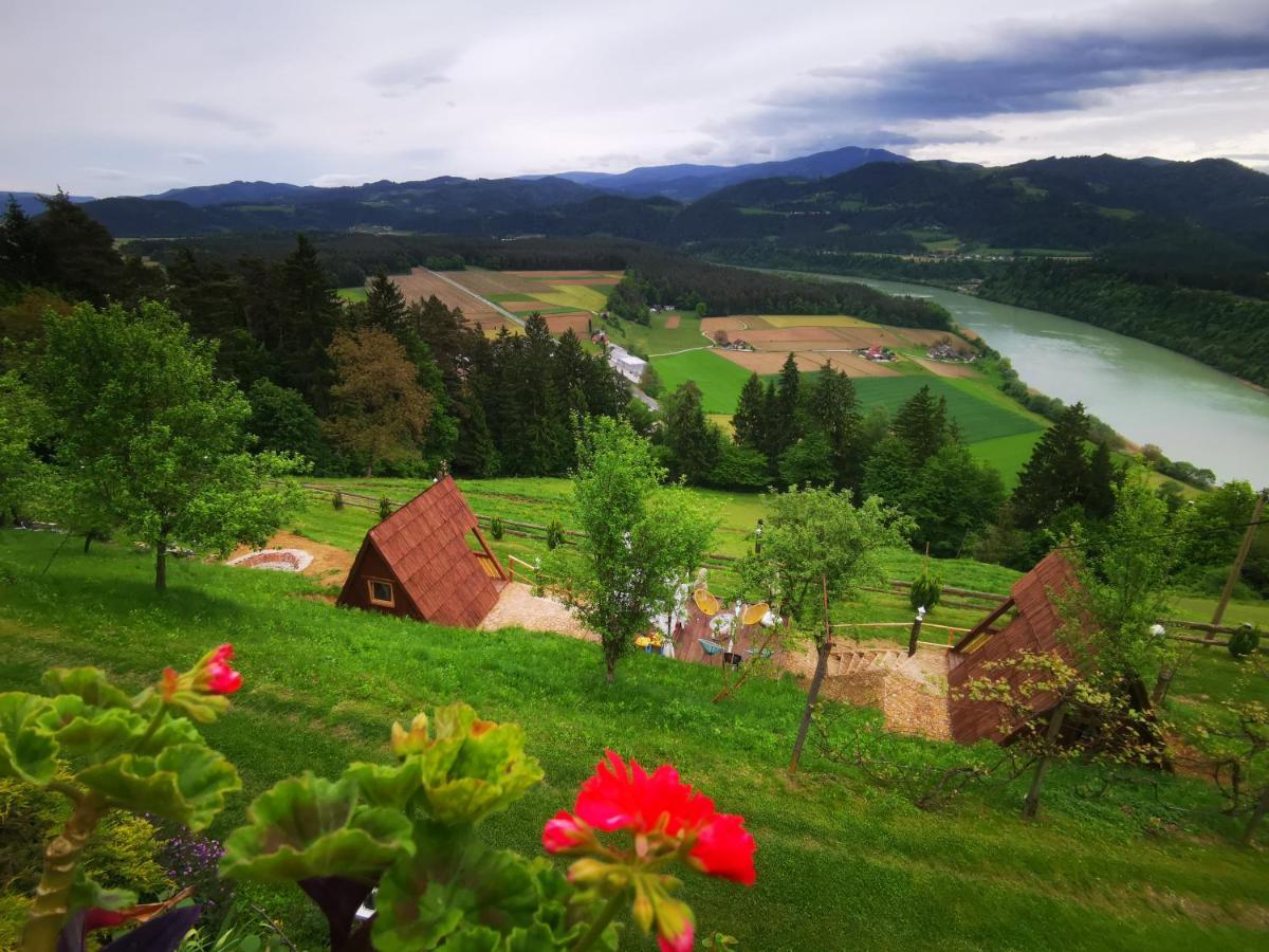 Glamping Mm Hotel Muta Bagian luar foto