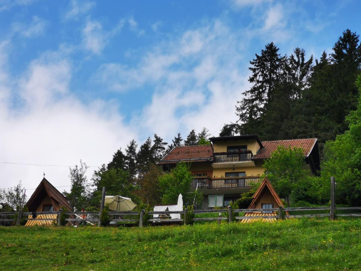 Glamping Mm Hotel Muta Bagian luar foto