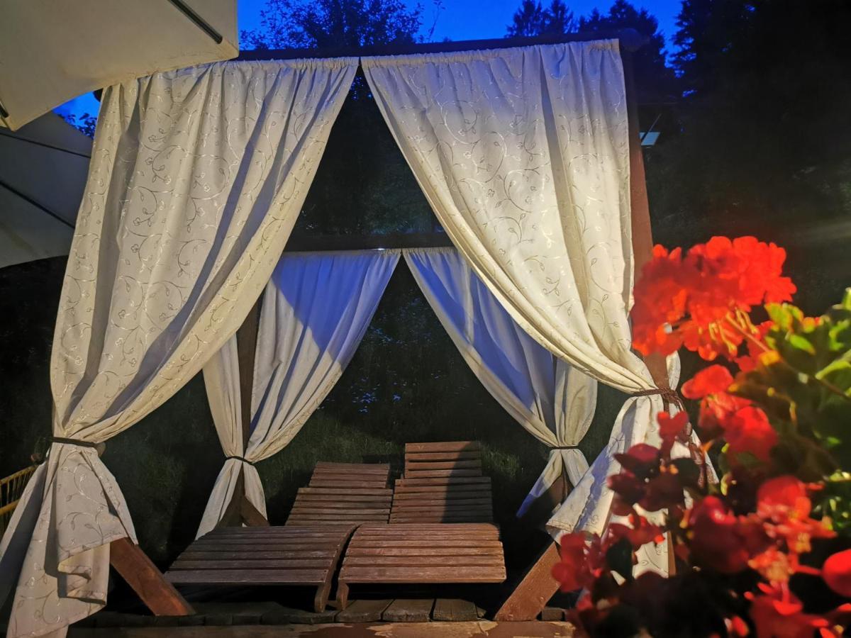 Glamping Mm Hotel Muta Bagian luar foto