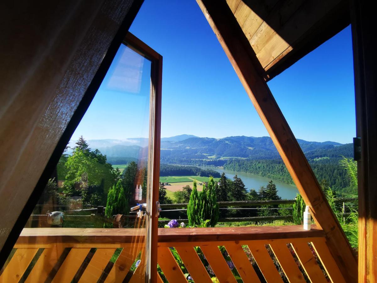Glamping Mm Hotel Muta Bagian luar foto