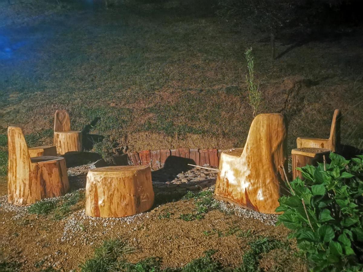 Glamping Mm Hotel Muta Bagian luar foto